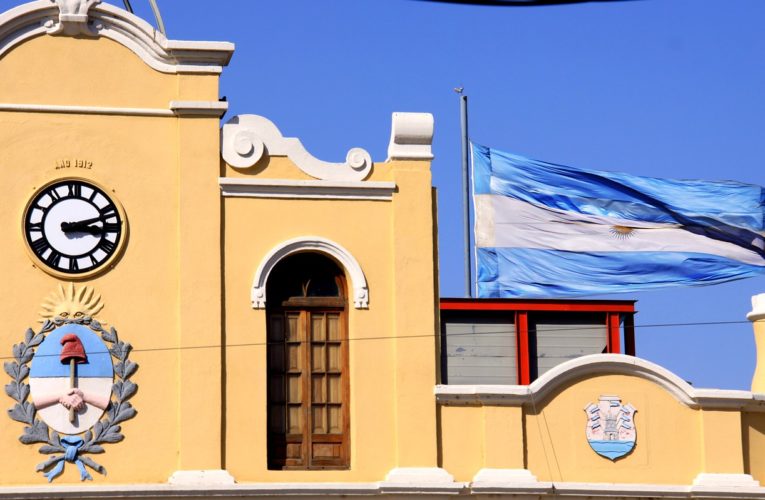 Argentinian Government Restricts Crypto Investors From Buying US Dollars
